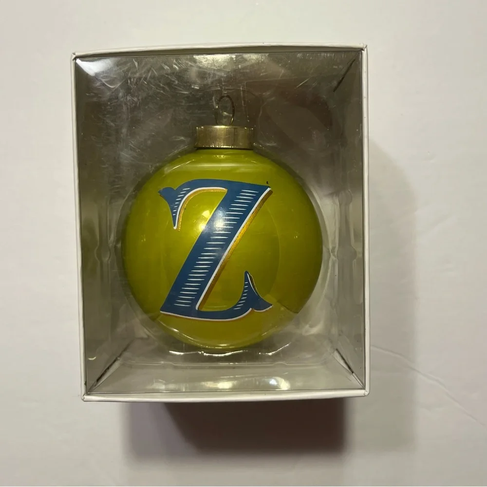Monogram Ornament Glass “Z” Yellow/Green 3
